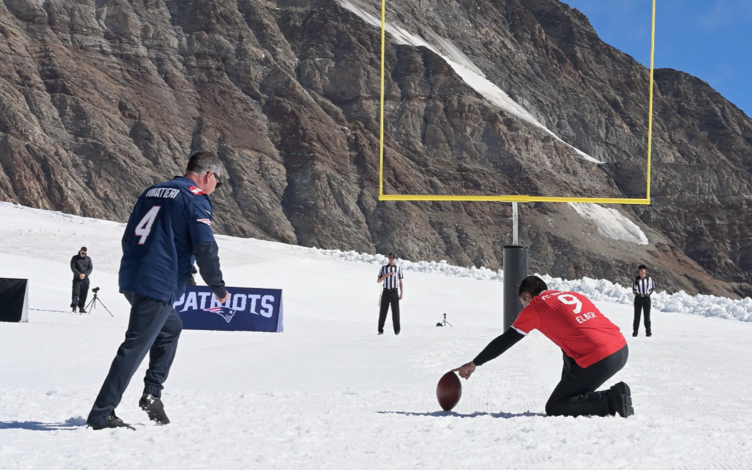 Adam Vinatieri bate el récord Guiness del field goal a mayor altitud, a 3.449m